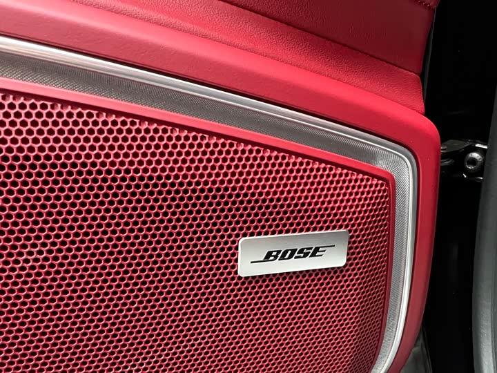 Фото 8 - Porsche Panamera