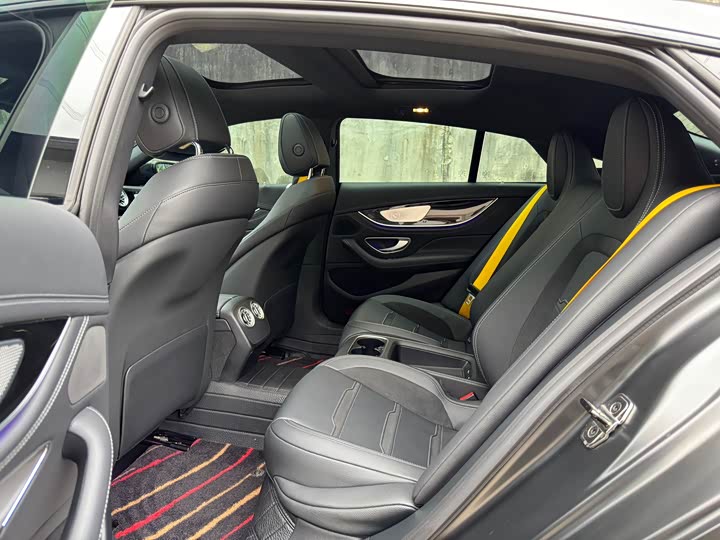 Фото 20 - Mercedes-Benz AMG GT