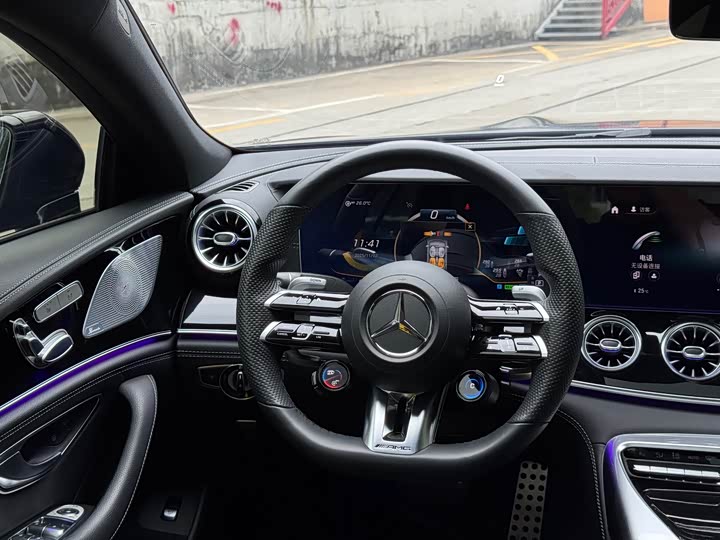 Фото 24 - Mercedes-Benz AMG GT