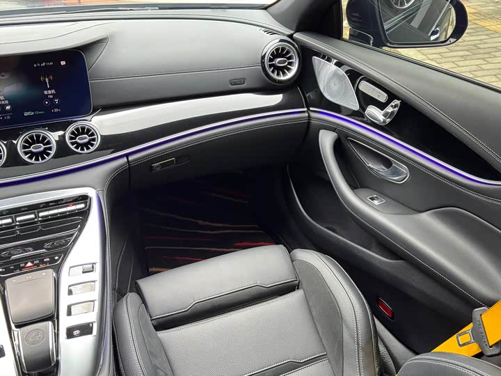 Фото 27 - Mercedes-Benz AMG GT