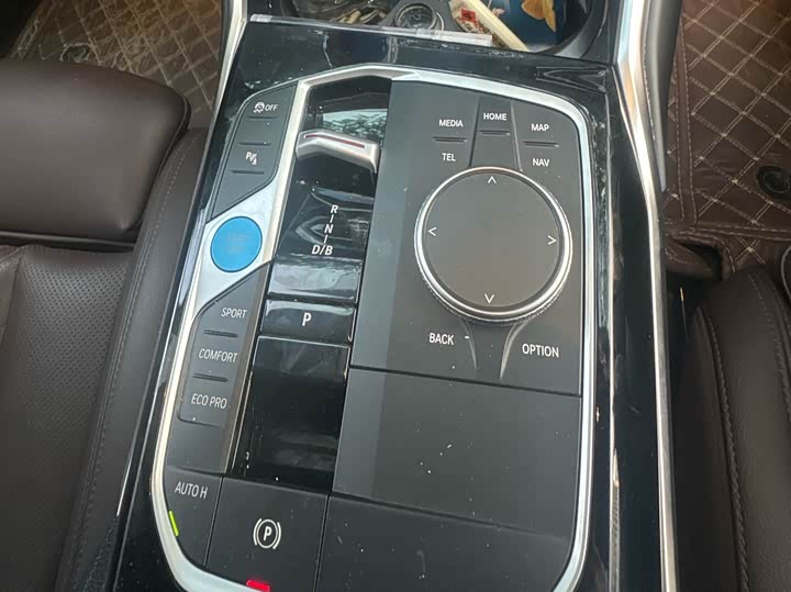 Фото 14 - BMW i3