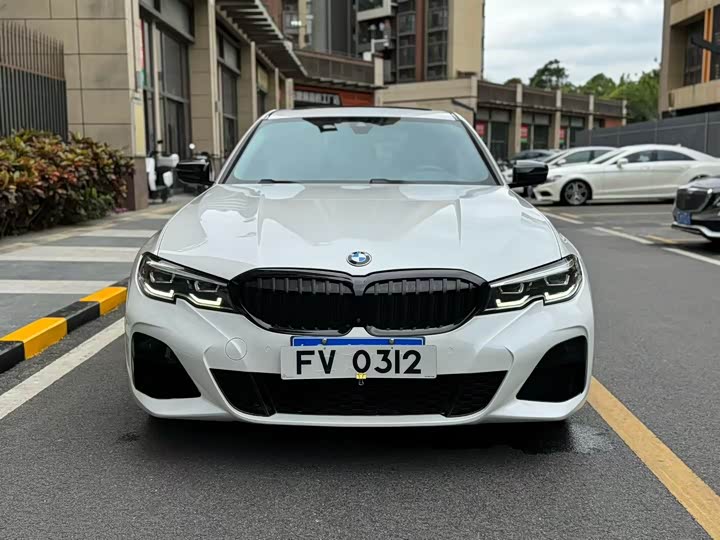 Фото 2 - BMW 3 Series