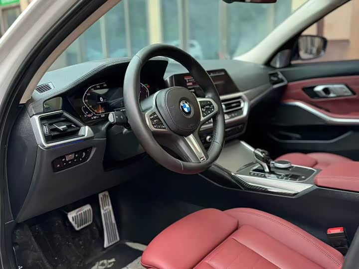 Фото 8 - BMW 3 Series