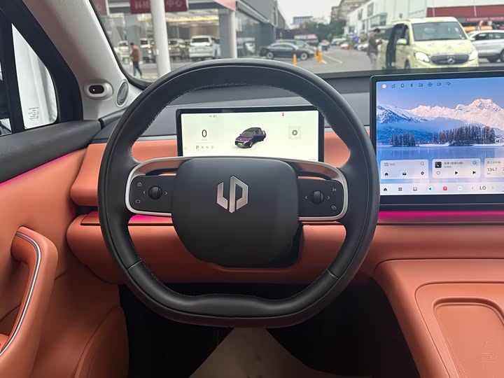 Фото 18 - Leapmotor C16