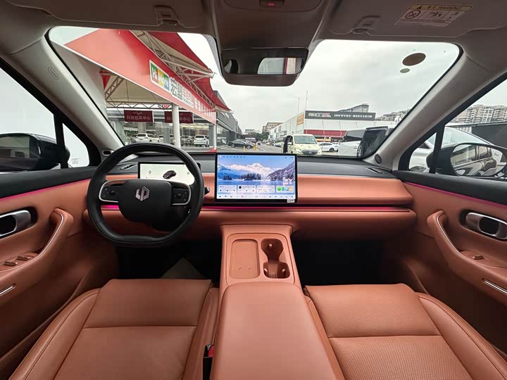 Фото 22 - Leapmotor C16