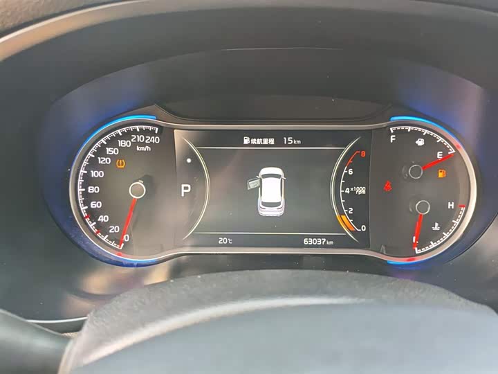 Фото 12 - Kia KX5