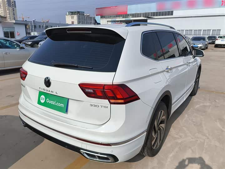 Фото 7 - Volkswagen Tiguan L Pro