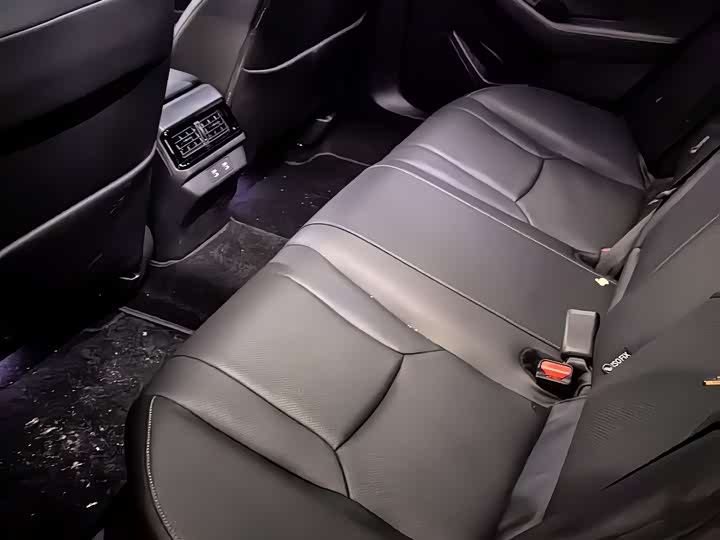 Фото 6 - Honda Accord