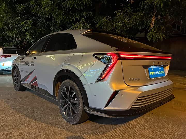 Фото 3 - Honda e:NS2