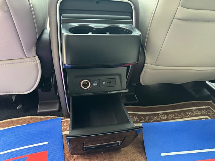 Фото 20 - GAC Trumpchi M8