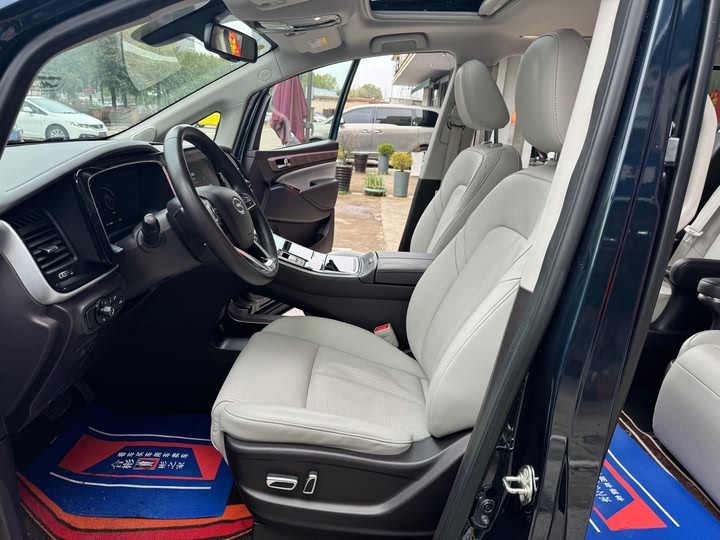 Фото 9 - GAC Trumpchi M8