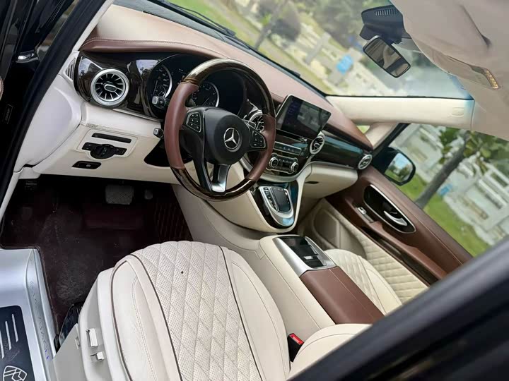 Фото 4 - Mercedes-Benz Vito