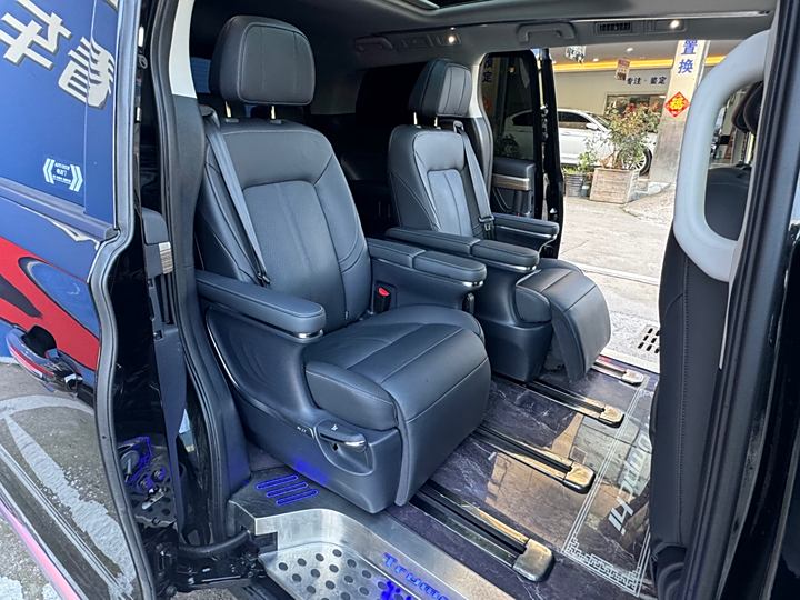 Фото 15 - GAC Trumpchi M8