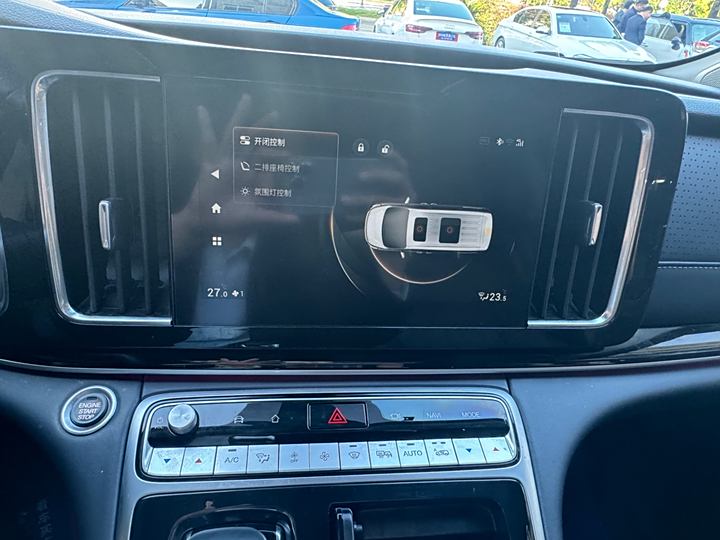 Фото 28 - GAC Trumpchi M8