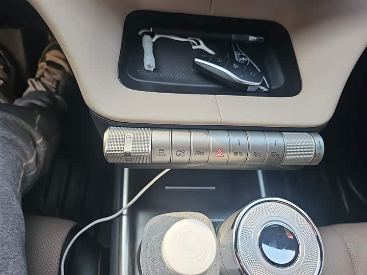 Фото 14 - BYD Dolphin