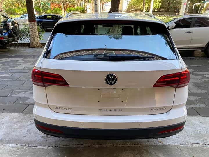 Фото 5 - Volkswagen Tharu