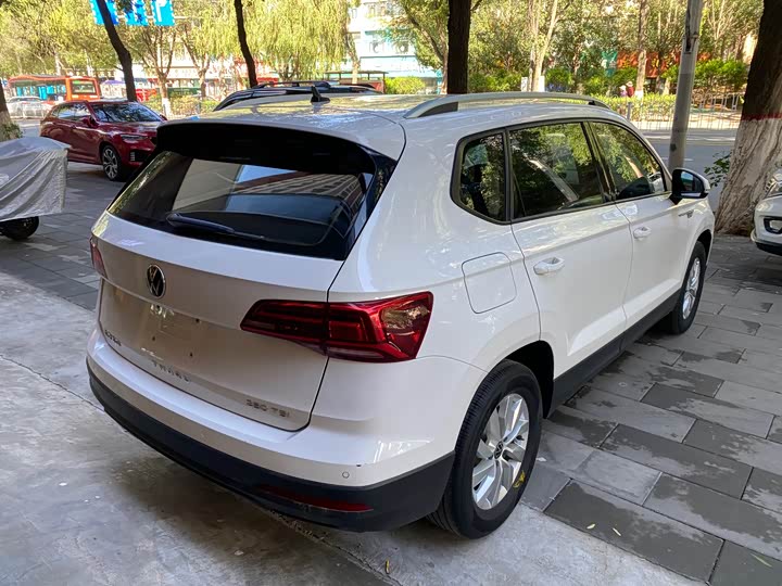 Фото 6 - Volkswagen Tharu