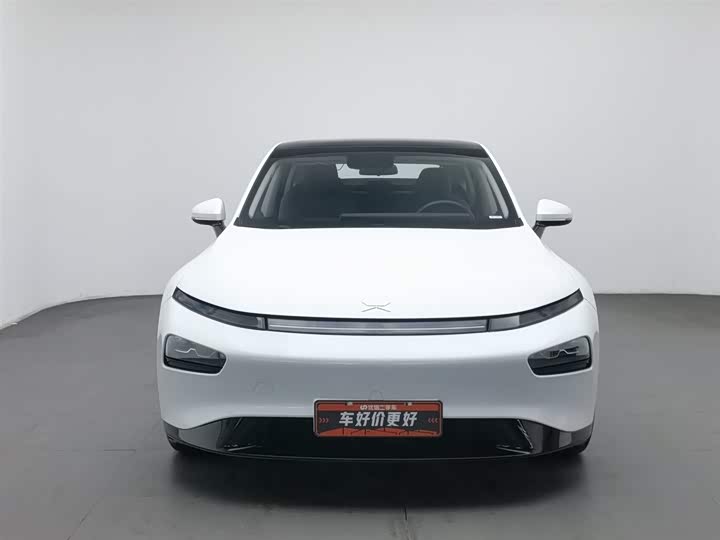 Фото 3 - XPeng P7