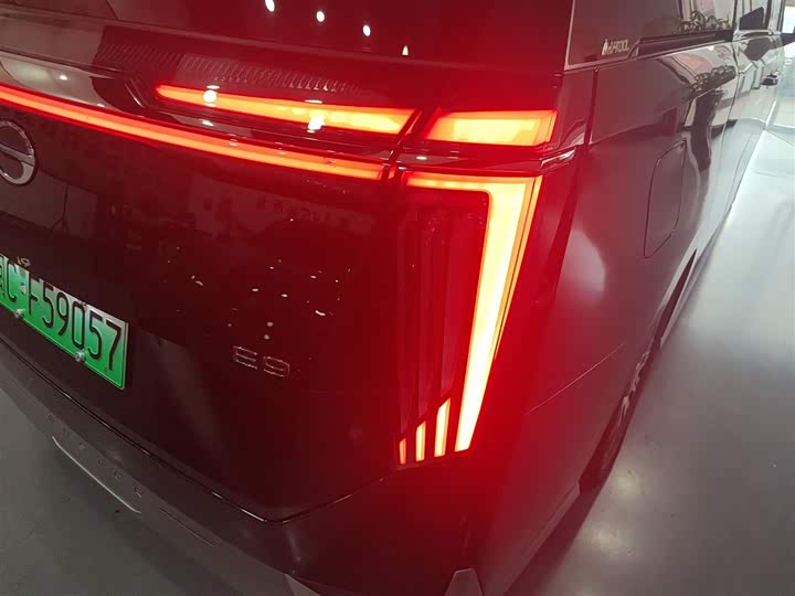 Фото 8 - GAC Trumpchi E9