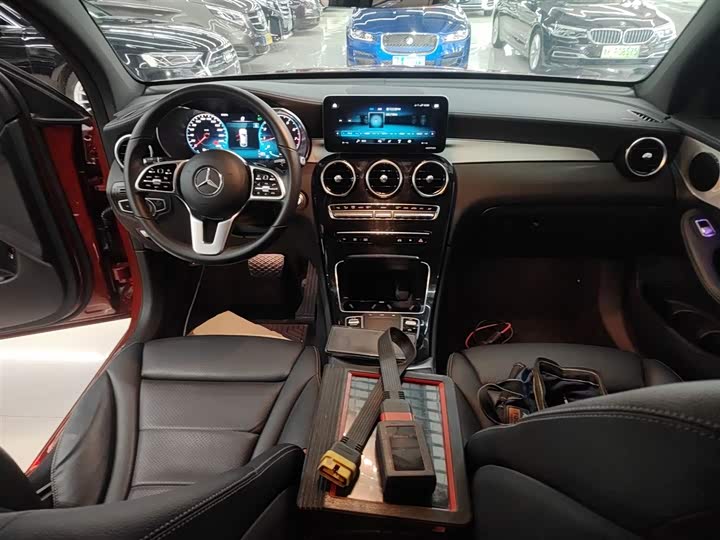 Фото 9 - Mercedes-Benz GLC-Class Coupe