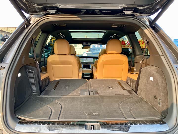 Фото 9 - LiXiang One