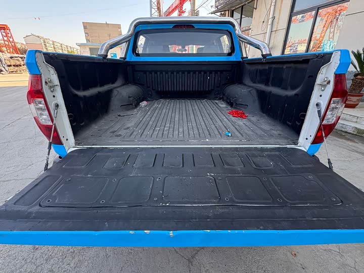 Фото 7 - Maxus T70