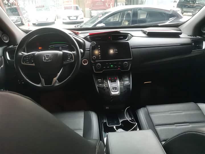 Фото 10 - Honda CR-V Hybrid