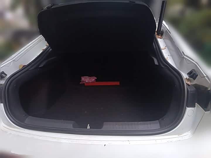 Фото 10 - Changan UNI-V