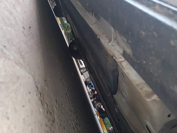 Фото 16 - Changan UNI-V