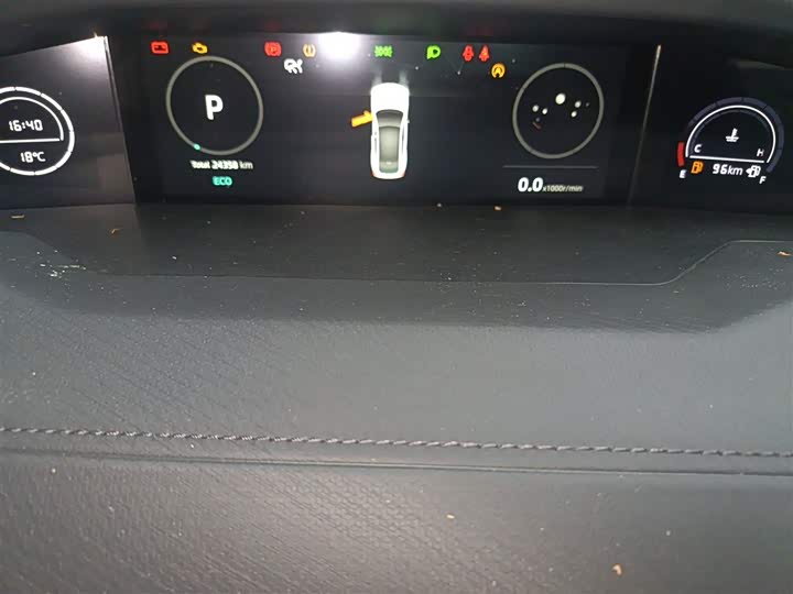 Фото 4 - Changan UNI-V