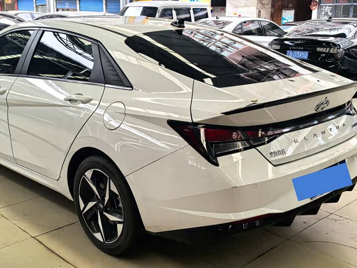 Фото 4 - Hyundai Elantra N line