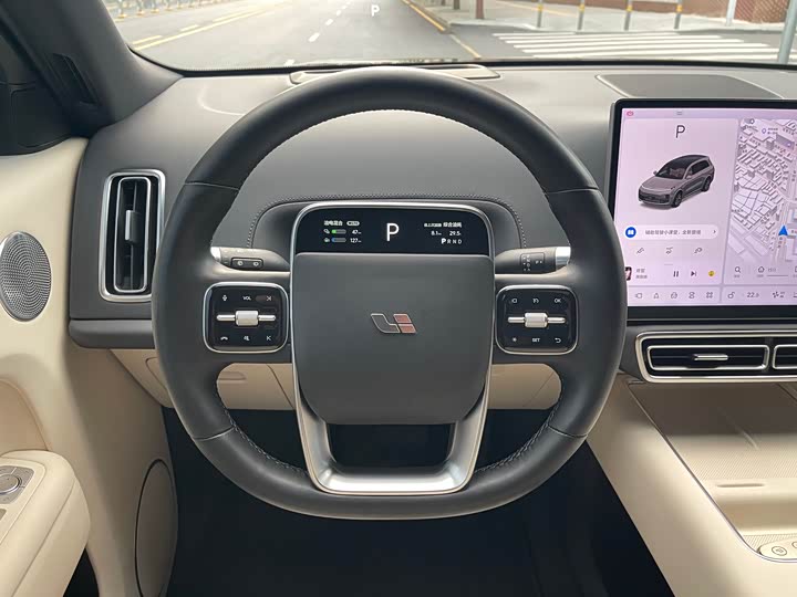 Фото 11 - LiXiang L8