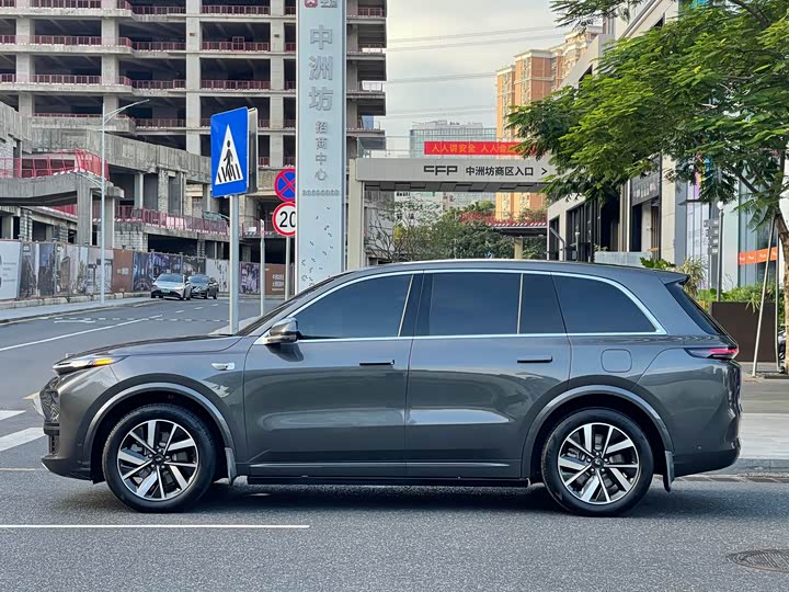 Фото 3 - LiXiang L8