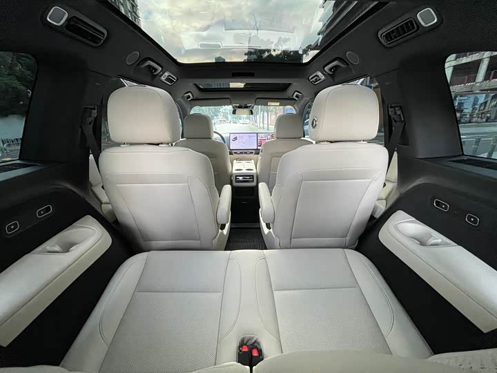 Фото 9 - LiXiang L8