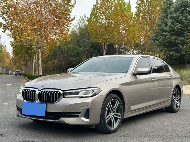 Фото 1 - BMW 5 Series