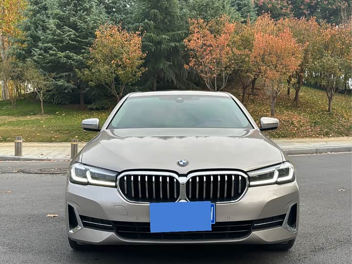 Фото 2 - BMW 5 Series