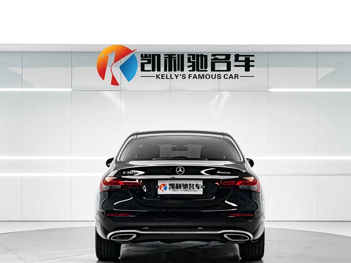 Фото 5 - Mercedes-Benz E-Class