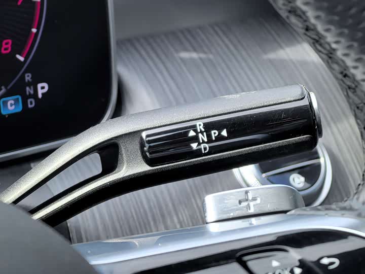 Фото 16 - Mercedes-Benz C-Class