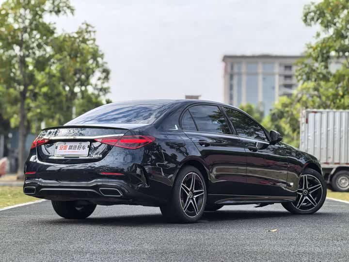 Фото 3 - Mercedes-Benz C-Class