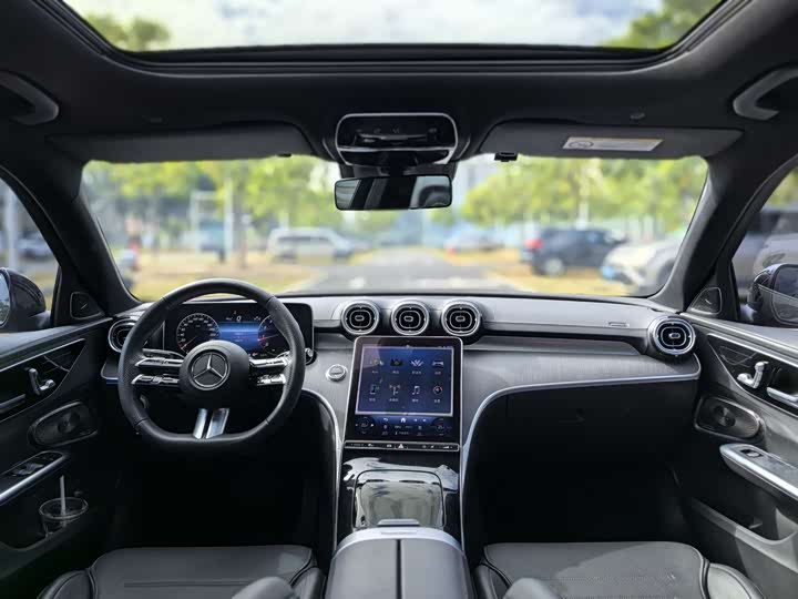 Фото 9 - Mercedes-Benz C-Class