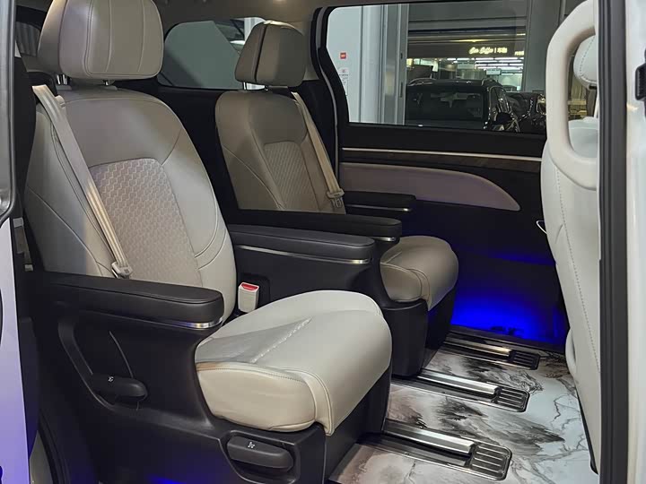 Фото 18 - GAC Trumpchi M8