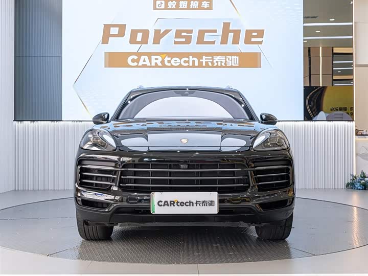 Фото 1 - Porsche Cayenne Hybrid