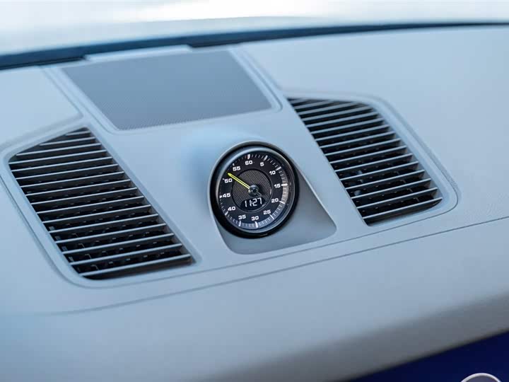 Фото 7 - Porsche Cayenne Hybrid