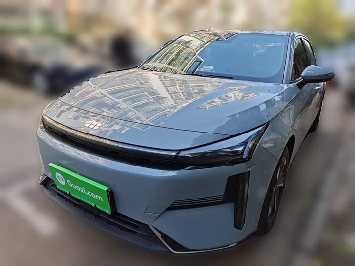 Фото 2 - Geely Galaxy L6