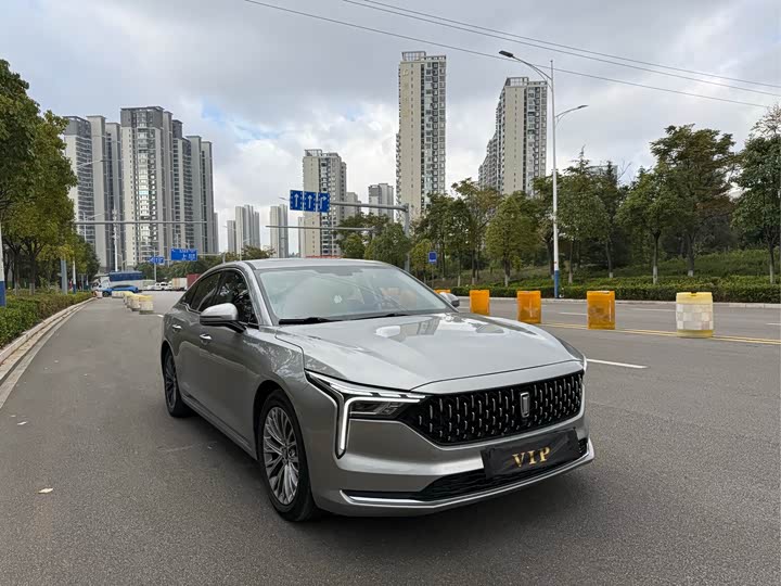 Фото 3 - Bestune B70