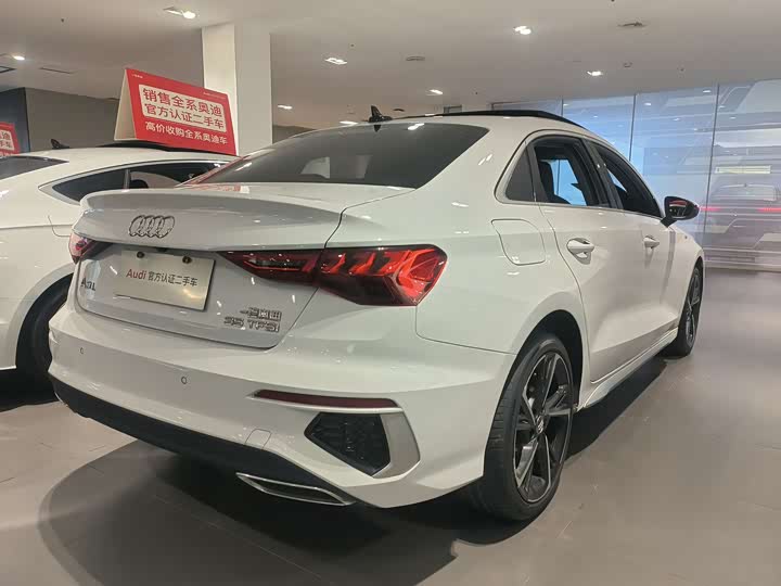 Фото 7 - Audi A3