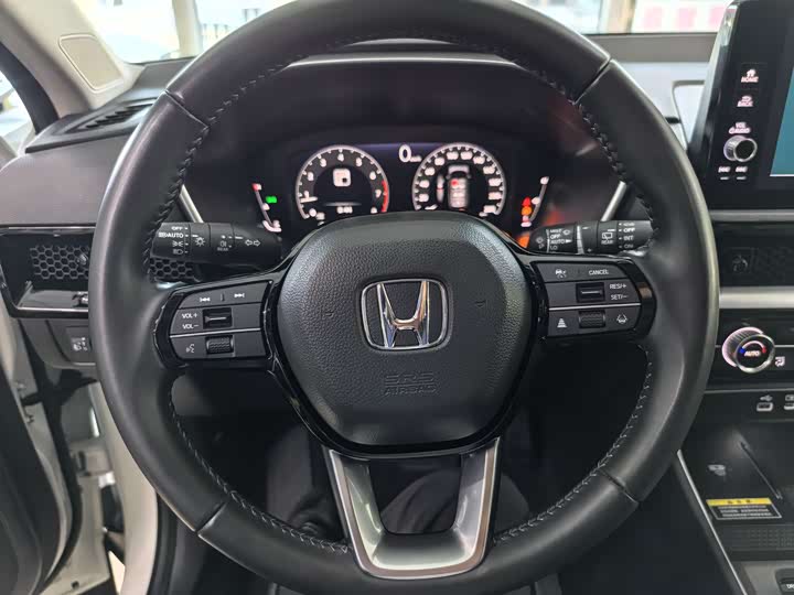 Фото 11 - Honda CR-V