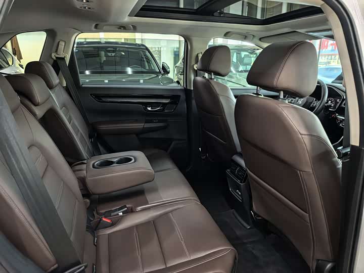 Фото 19 - Honda CR-V