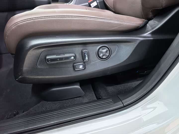 Фото 20 - Honda CR-V