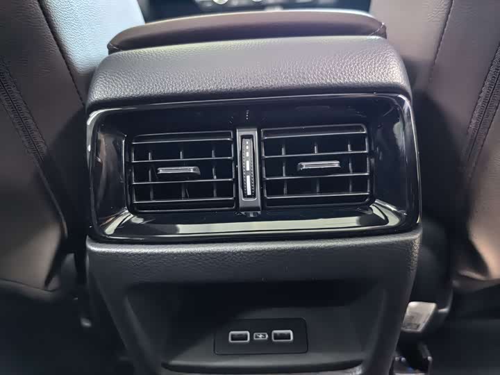 Фото 22 - Honda CR-V